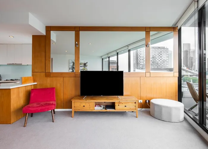 Waterfront Melbourne Apartments